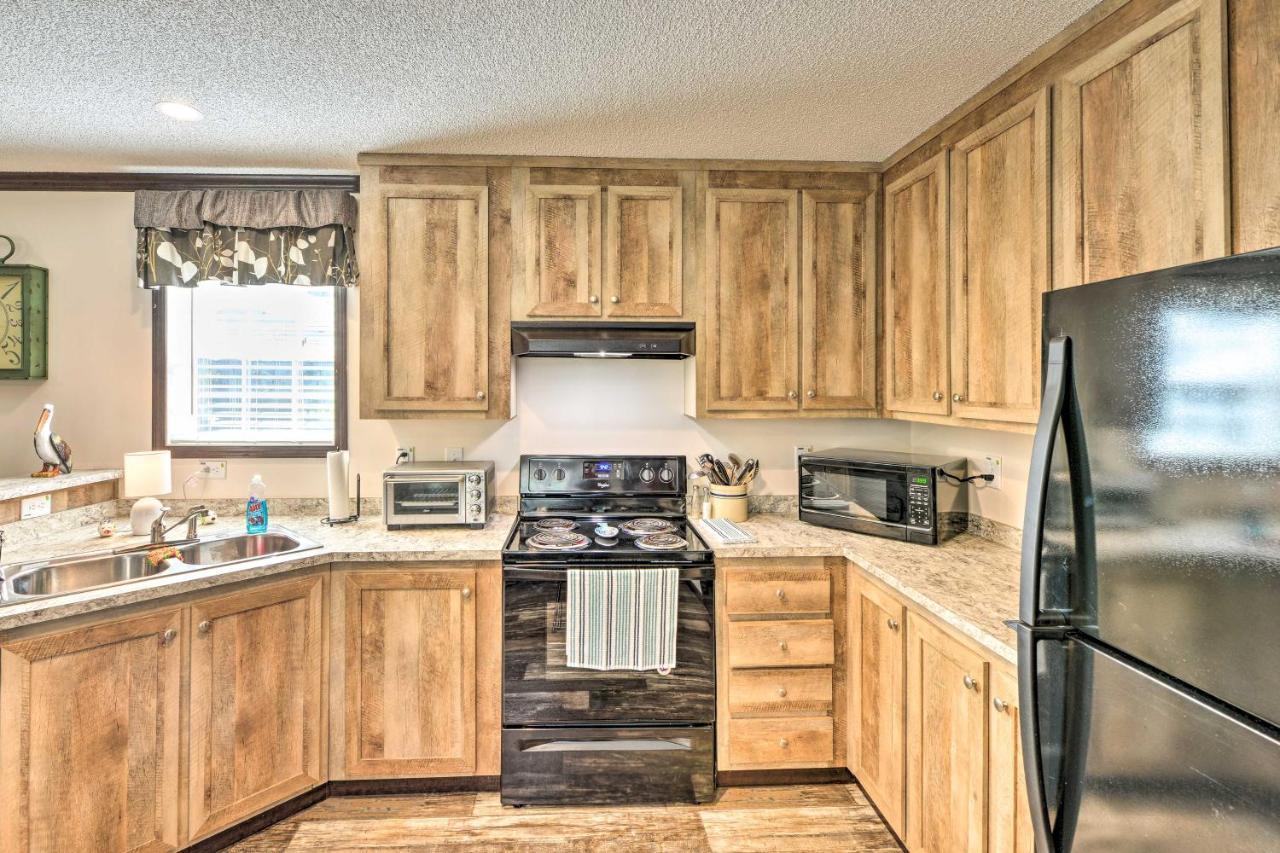 Pelican Place Coastal Cottage Walk To Back Sound Harkers Island Extérieur photo